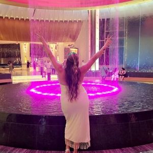 Meet your Posher, Crystal